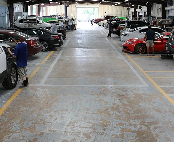 img bodyshop01 new